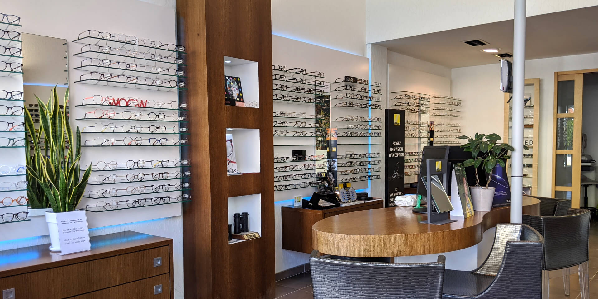 Intérieur de la boutique - Amavue Opticiens